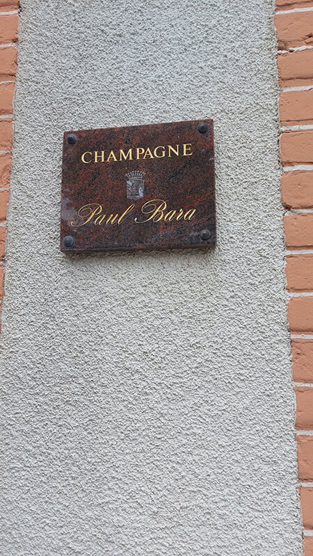 Boroslány Paul Bara ház